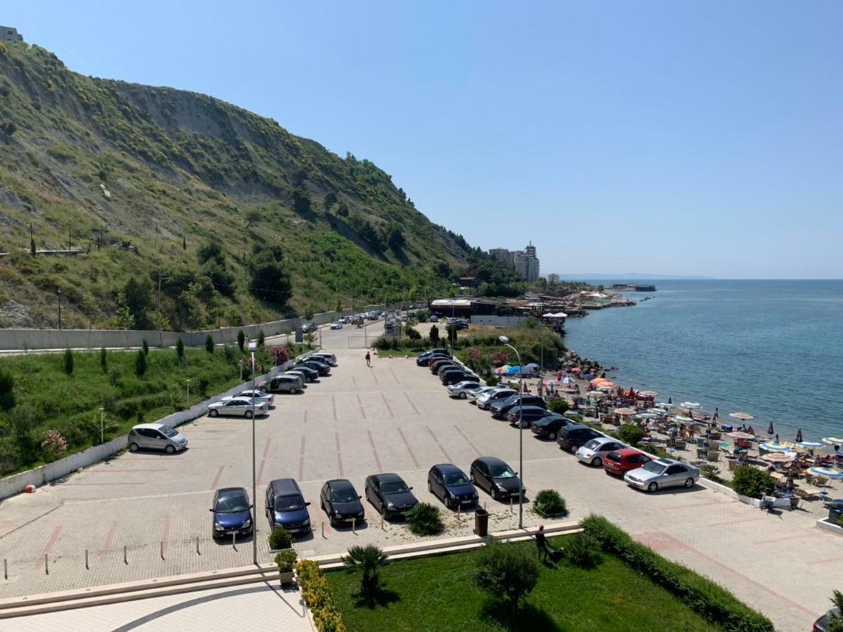 Hotel Ferrara Durrës Kültér fotó