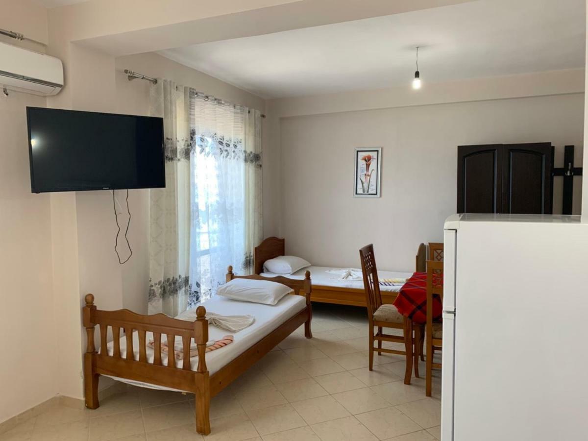 Hotel Ferrara Durrës Kültér fotó